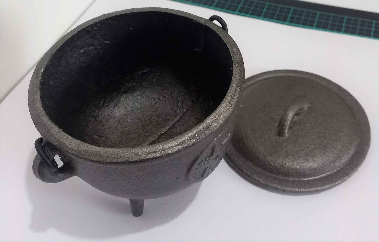 12 cm Cast Iron Cauldron