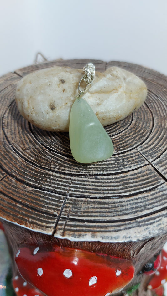 New Jade Pendant Necklace
