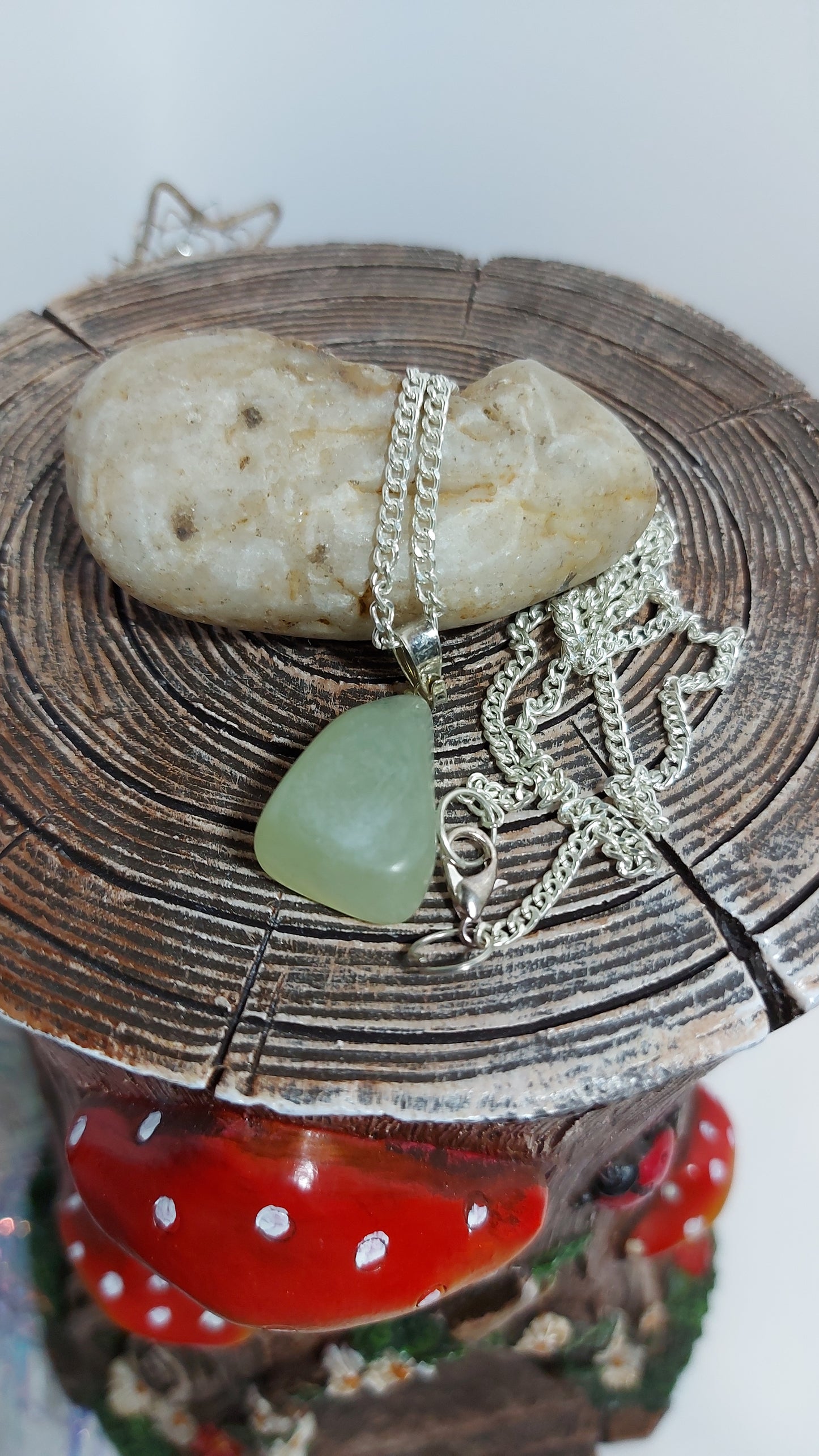 New Jade Pendant Necklace