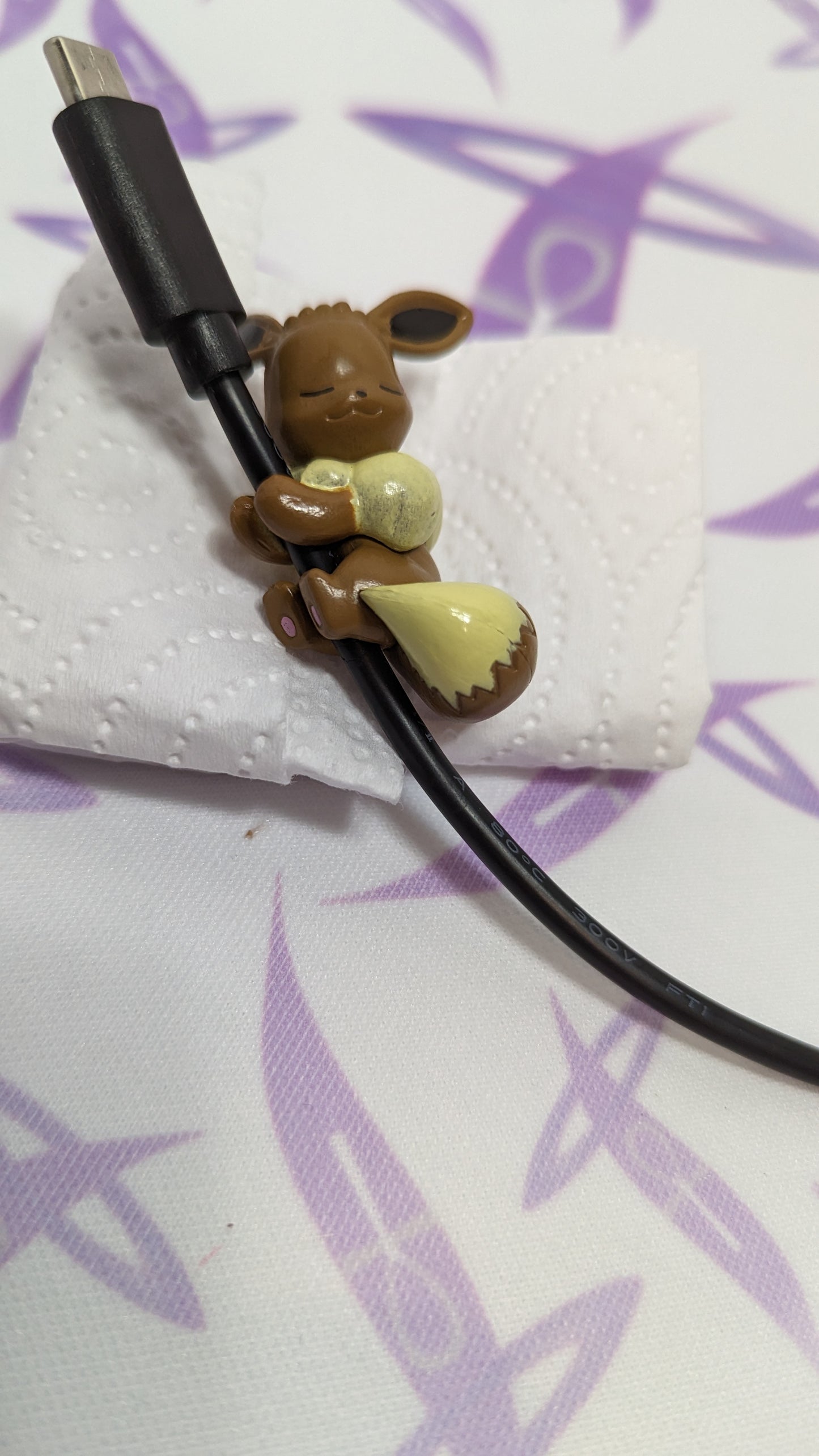 Pokemon Cable Holder Eevee