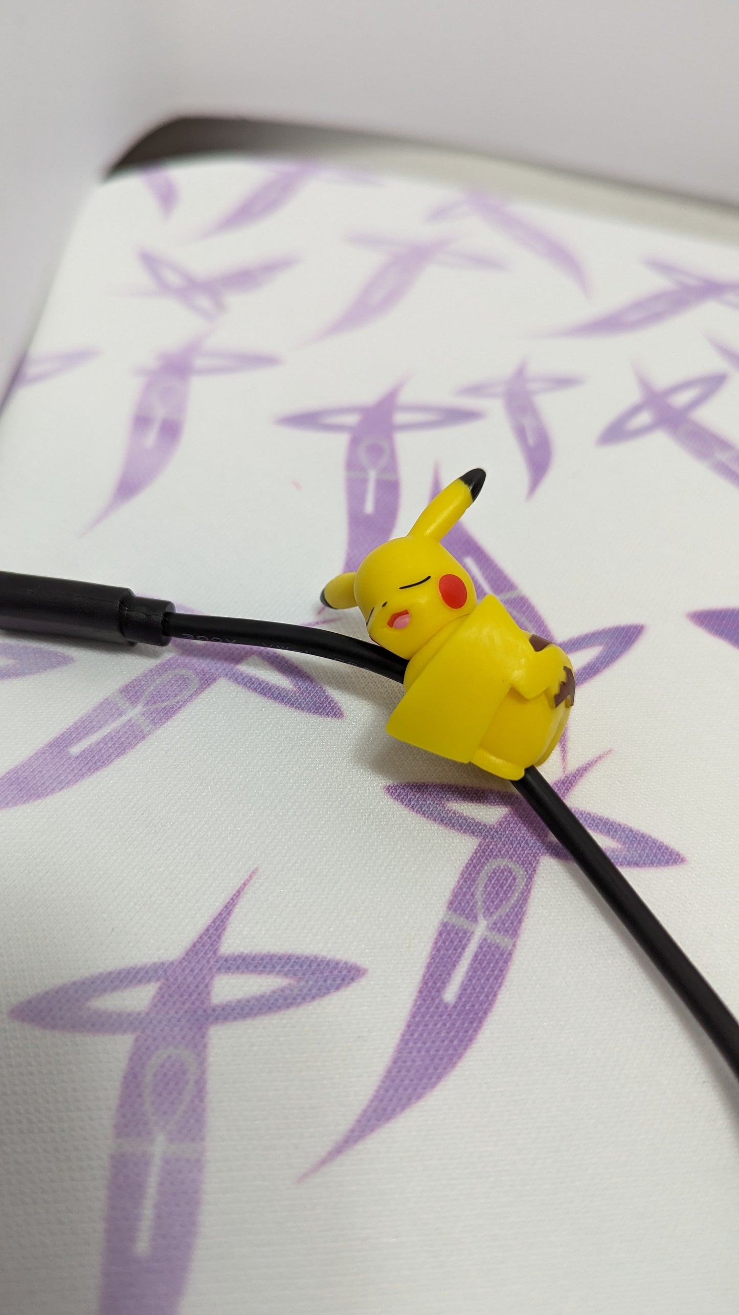 Pokemon Cable Holder Pikachu